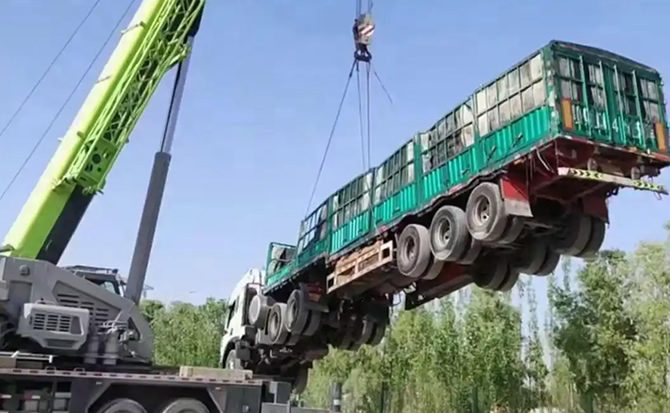 铜官区道路脱困救援案例